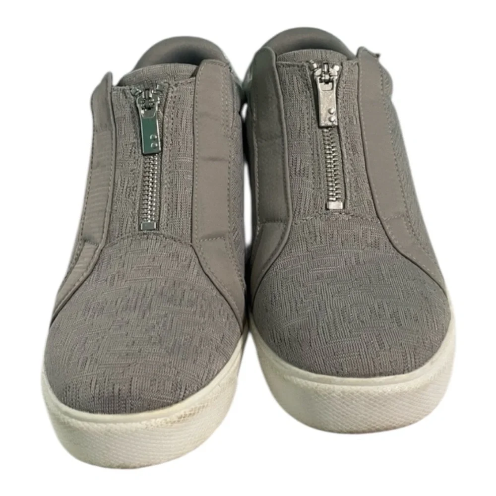 Ryka sneakers/shoes size 8 M gray with zipper front wedge style comfort footbed